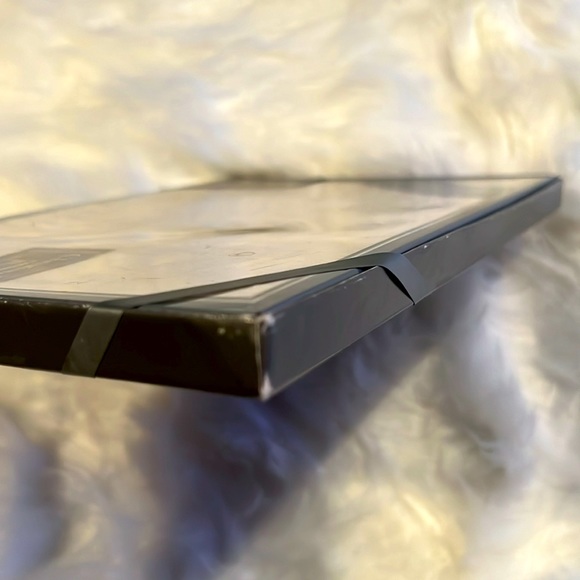 CHRISTIAN DIOR Cashmere Scarf Ivory Cream Unisex New in Box NIB - Picture 6 of 7